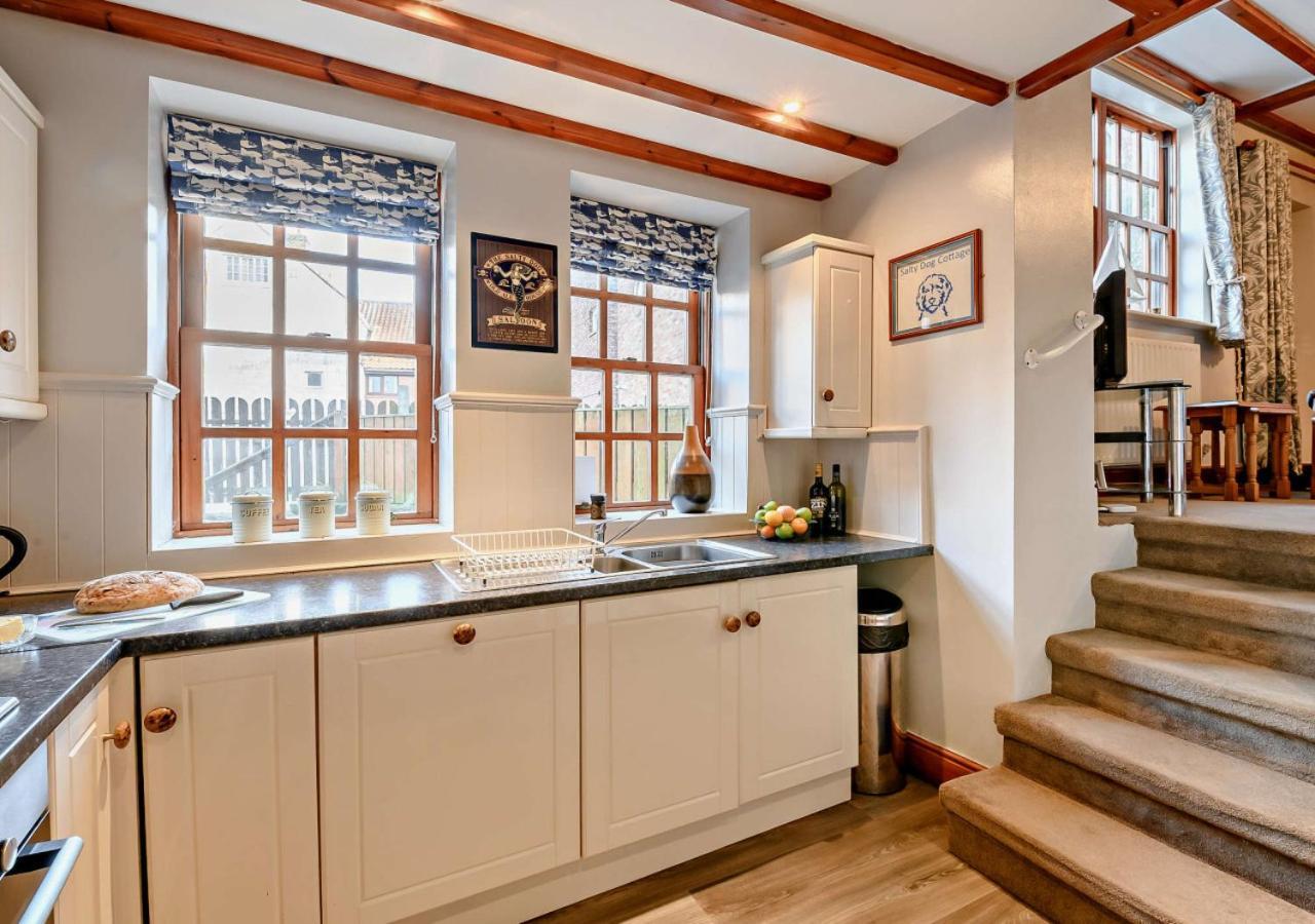 Salty Dog Cottage Whitby Buitenkant foto